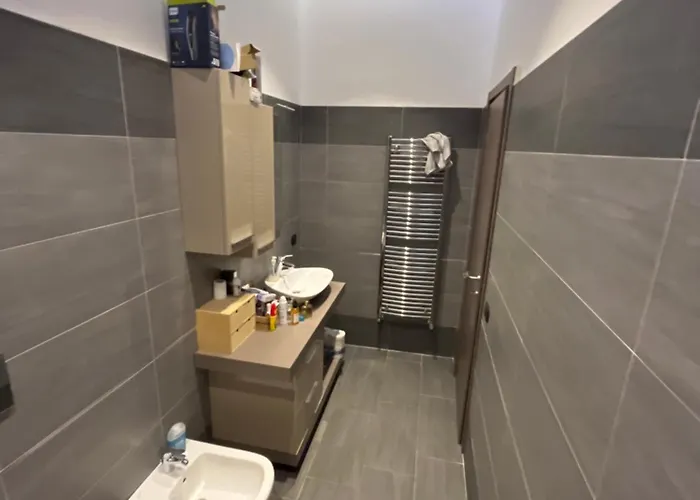 Manzoni Konukevi Bari